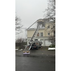 Möbellift auf Nissan 27m