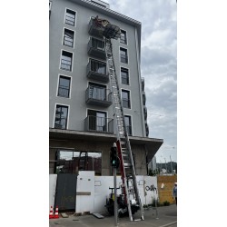 Möbellift auf Raupe 24m